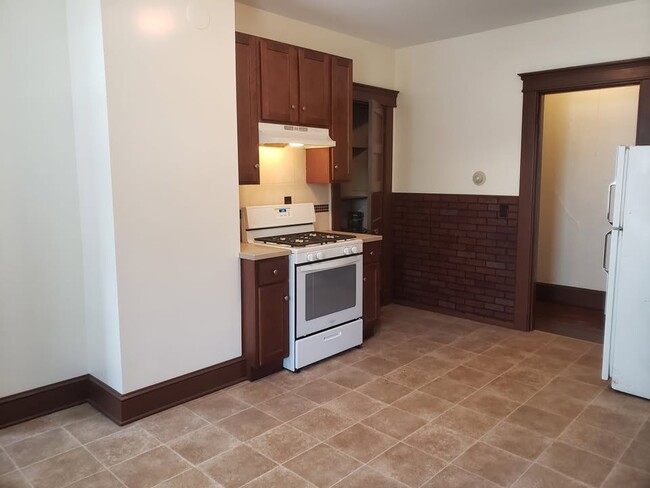 Photo - 234 Howard Ave Unit 2