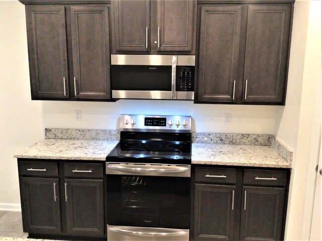 Photo - 12430 Jovana Rd