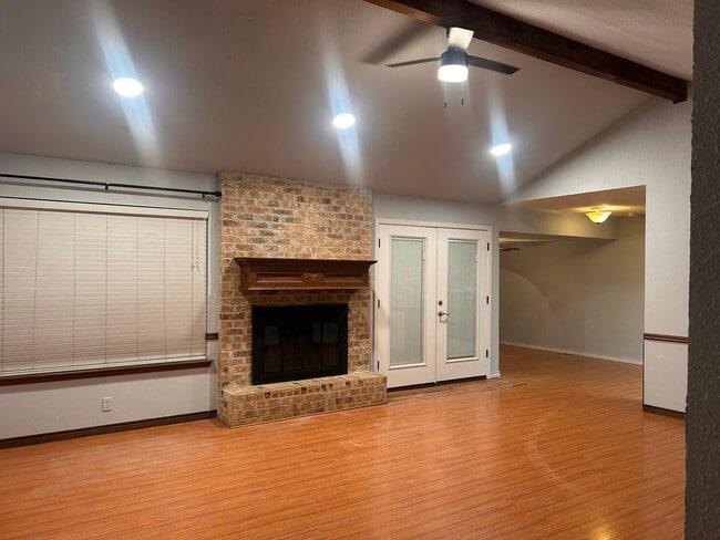 Building Photo - 1730 Ryon Ln Rental