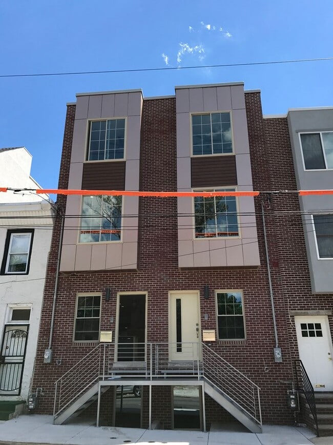 Building Photo - 3728 Brandywine St Unit 3728 Brandywine Whole