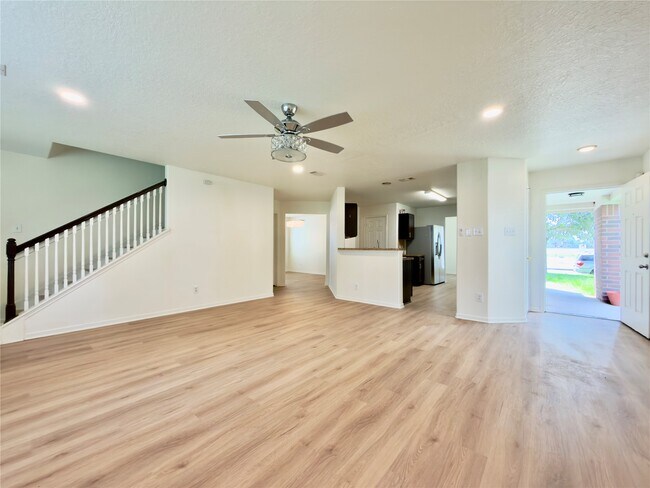 Photo - 4935 Fair Oak Dale Ln