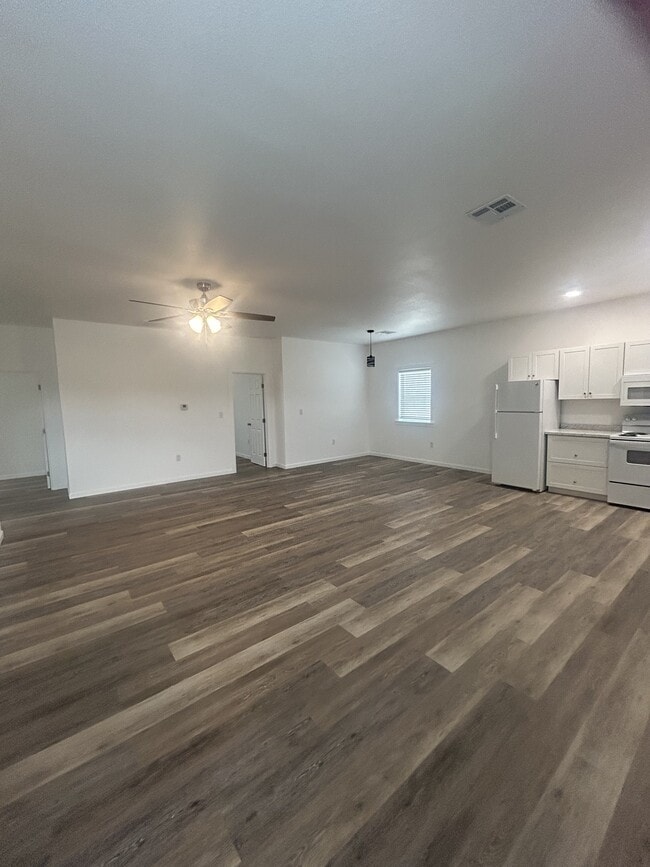 Photo - 2529 Cardinal Rd