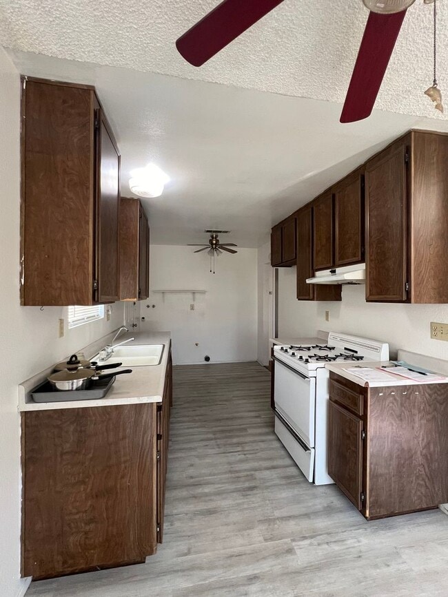 Photo - Cozy Two Bedroom One Bathroom Home in Hemet 55+ Community