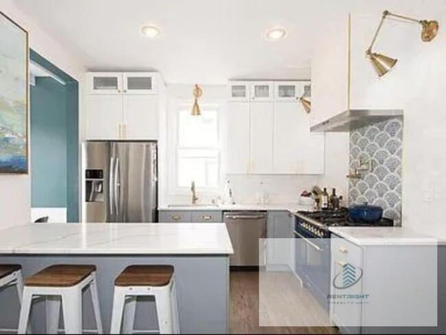 Photo - 3 bedroom in Chicago IL 60618 Unit 2