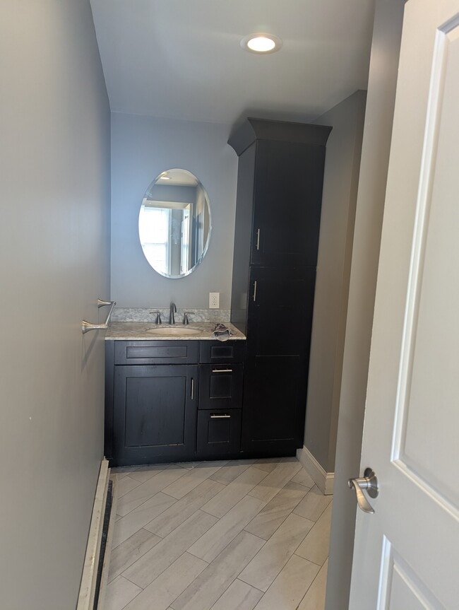 Photo - 300 Cedar St Unit 2