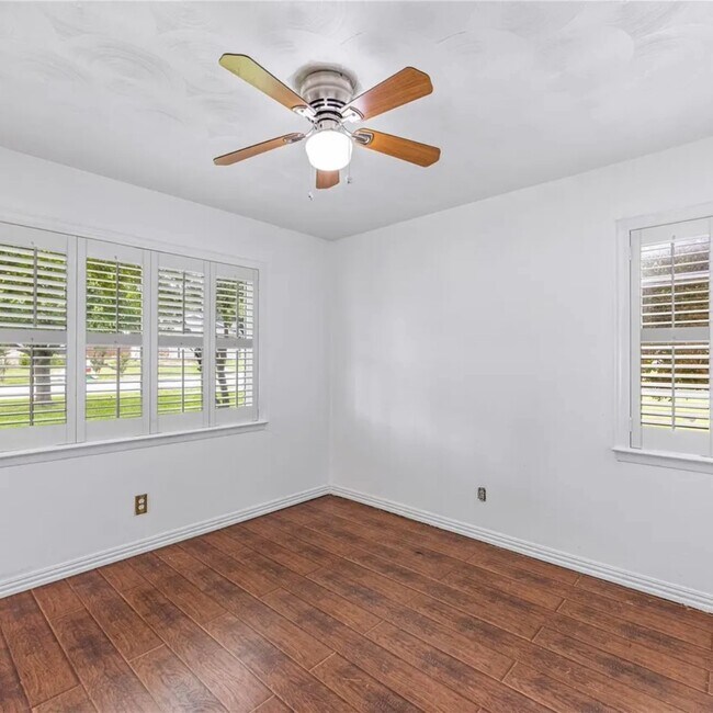 Photo - 3822 W Calgary Ct