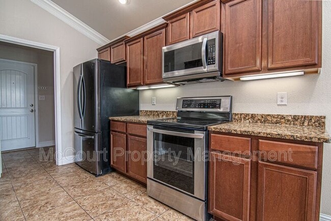 Photo - 805 Candlestick Dr