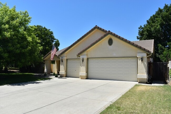 Photo - 6310 Diamond Ct