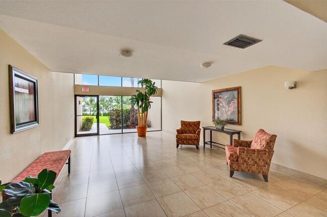 Photo - 5851 Camino Del Sol Unit 106