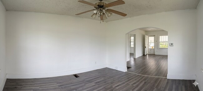 Photo - 830 E Rogers Ave