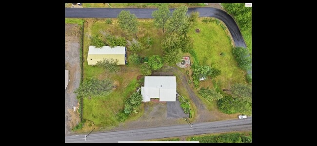 955 Bottle Bay Rd