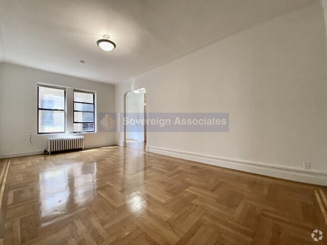 Building Photo - 664 W 163rd St Unit 35 Rental