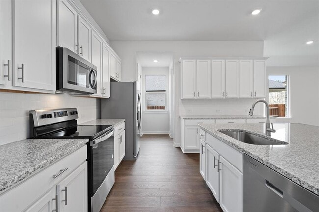 Photo - 305 Barton Run Dr