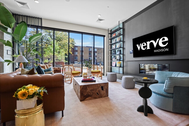 VERVE Madison _D6_Leasing_Cam1 - VERVE Madison - Historical Access Apartamentos