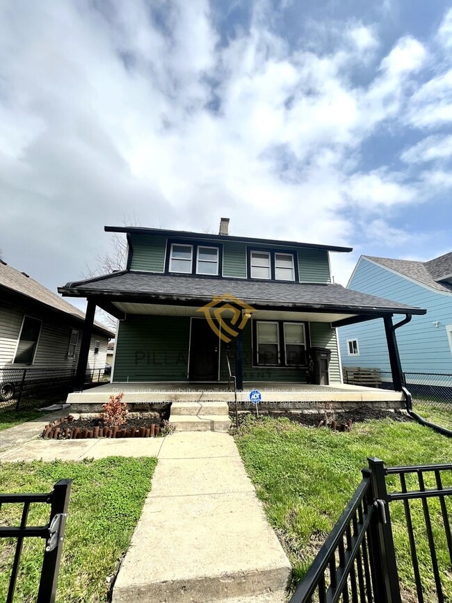 Building Photo - $500 OFF MOVE-IN SPECIAL!! Located Minutes from Downtown and Children's Museum 3/1.5 Beauty!