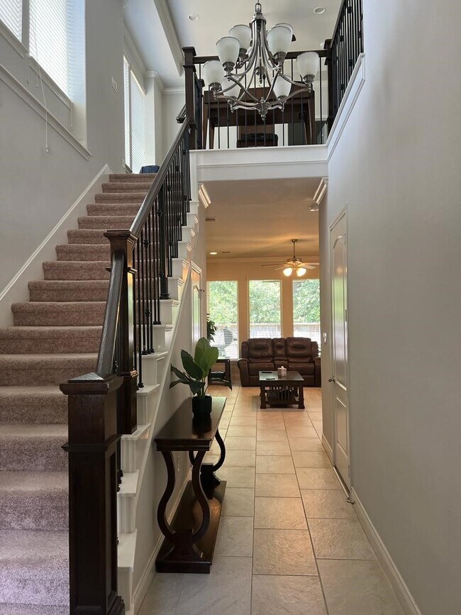 Photo - 43 Daffodil Meadow Pl