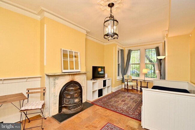 Photo - 639 Massachusetts Ave NE