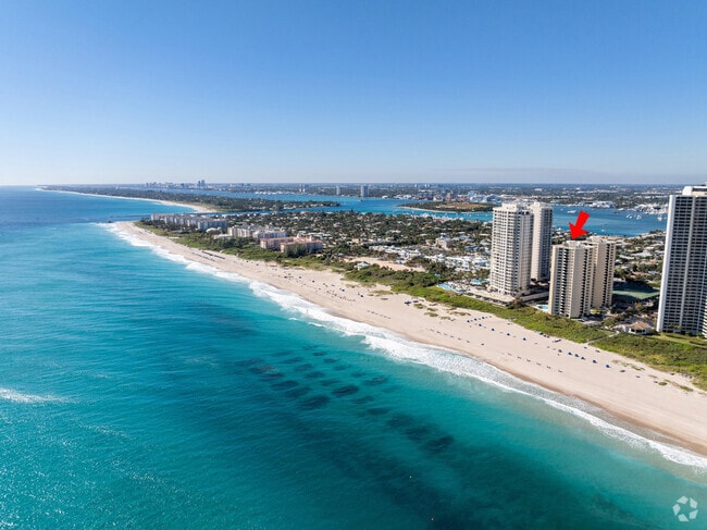 Building Photo - 2800 N Ocean Dr Unit A-2b Rental