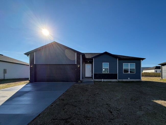 Building Photo - Brand new build