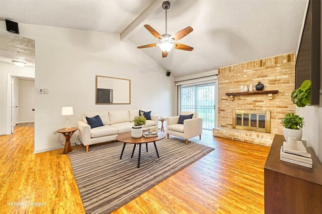 Photo - 7811 Westbank Ave