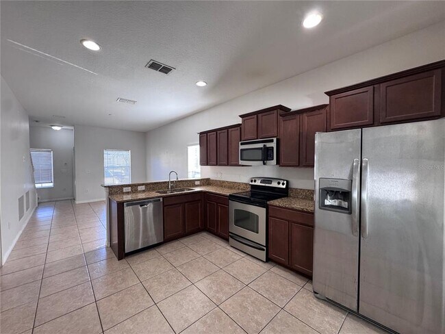 8526 Gablebend Way
