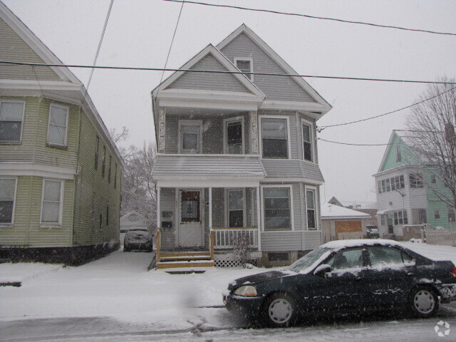 Building Photo - 1807 Euclid Ave Unit 2nd floor Rental
