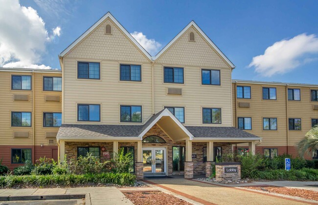 Building Photo - Furnished Studio-Charleston - Airport Rental