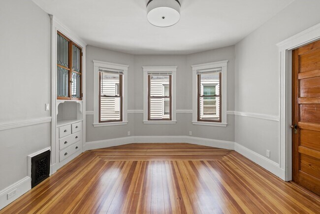 Photo - 19 Taft St Unit #3