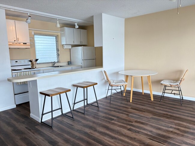 Photo - Makaha Shores - Two Bedroom