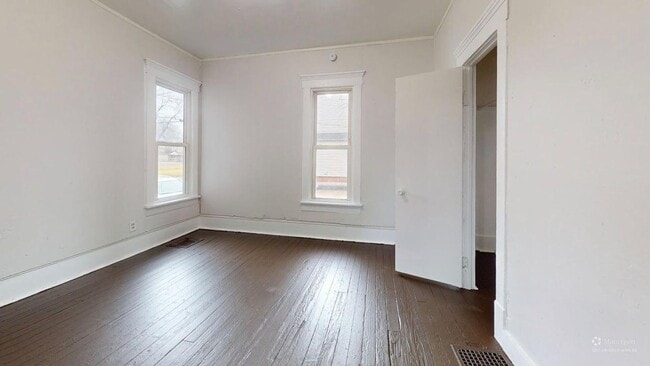 Photo - 1408 Maple Ave NE Unit 1408 Maple Ave NE,  1