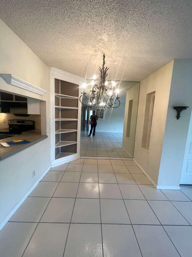 Photo - 721 Sunny Pine Way Unit A1