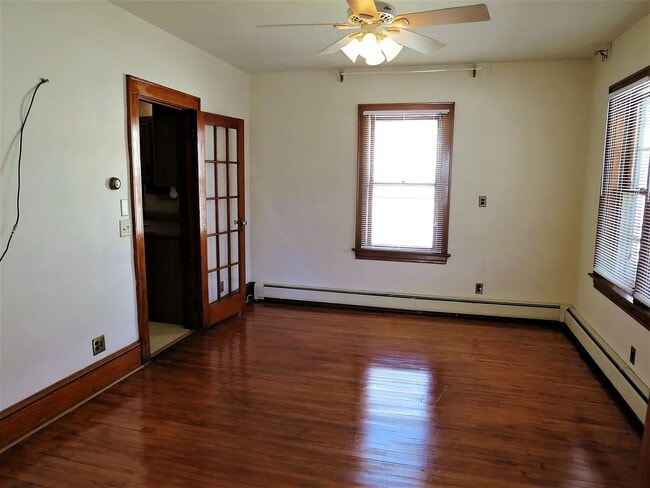 Photo - 208 Main St Unit A