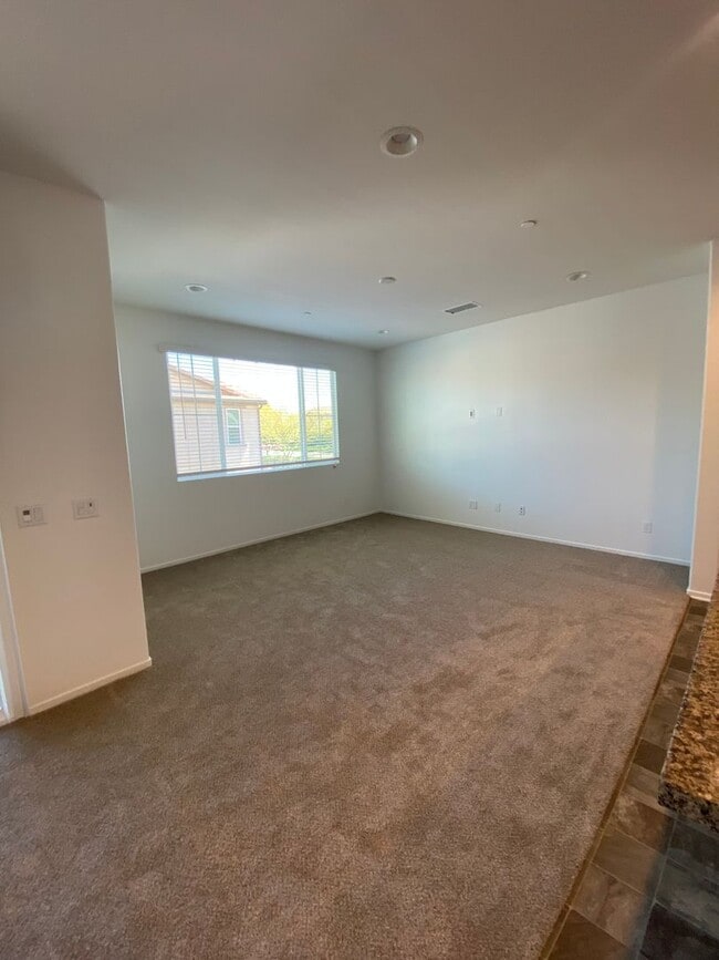 Photo - Like New 2 Bed 2 Bath Condo in Temecula