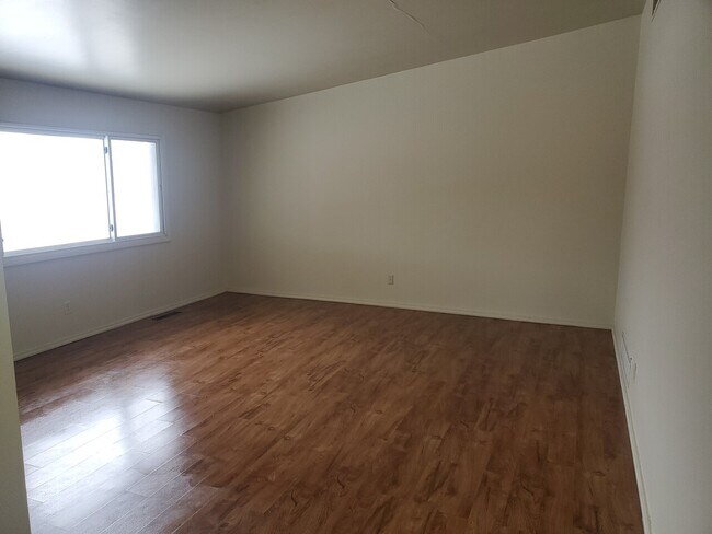 Photo - 618 Valkyrie