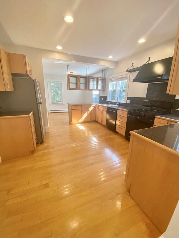 Photo - 81 Benton Rd Unit 2