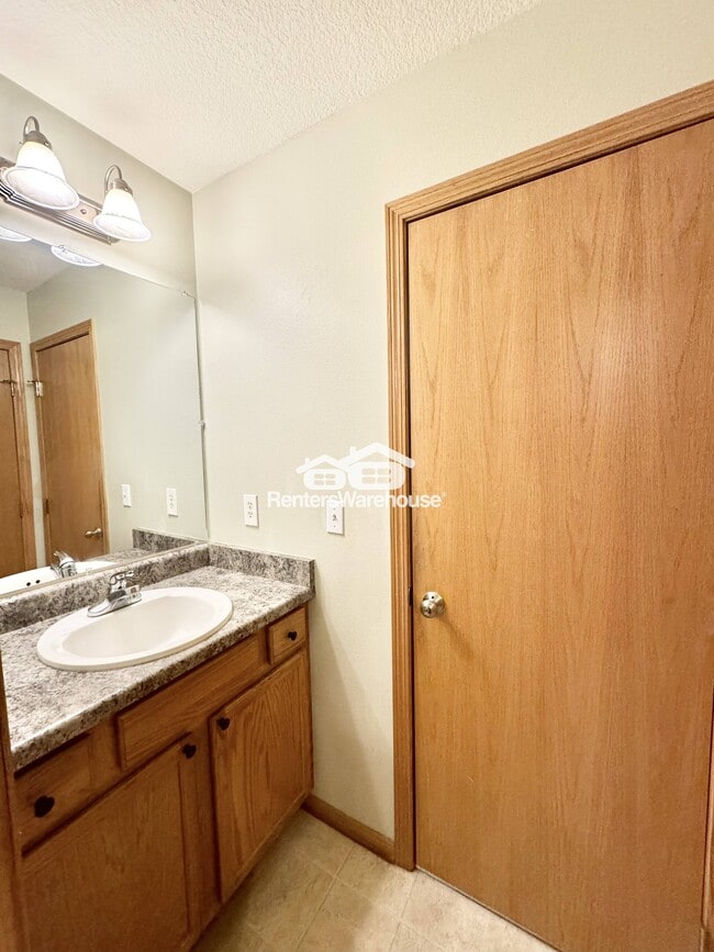 Photo - 2011 E 1st Ave