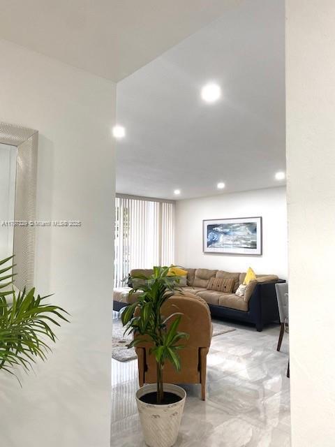 Photo - 1408 Brickell Bay Dr Unit 103