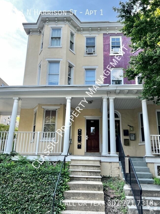 Building Photo - 1401 N Harrison St Unit Apt 1