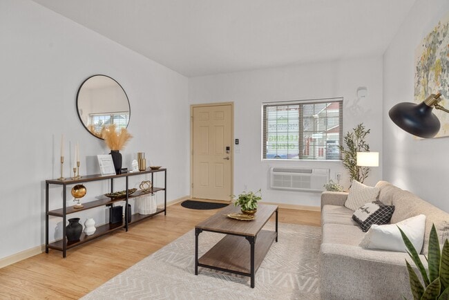 Photo - King West One Apartments