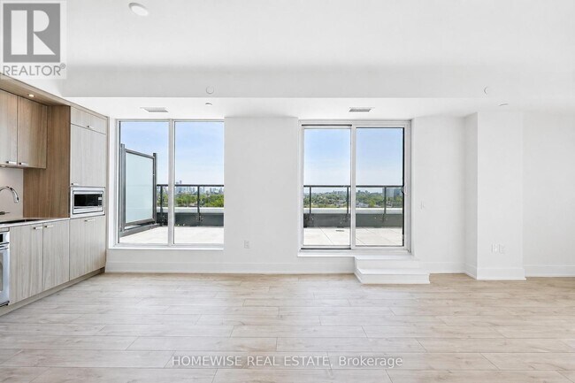 Photo - 858 Dupont St Unit 743