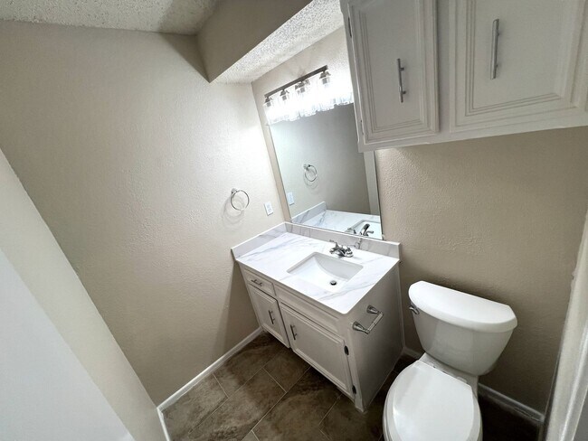 Photo - **BEAUTIFUL WHISPERWOOD COMMUNITY CONDO**
