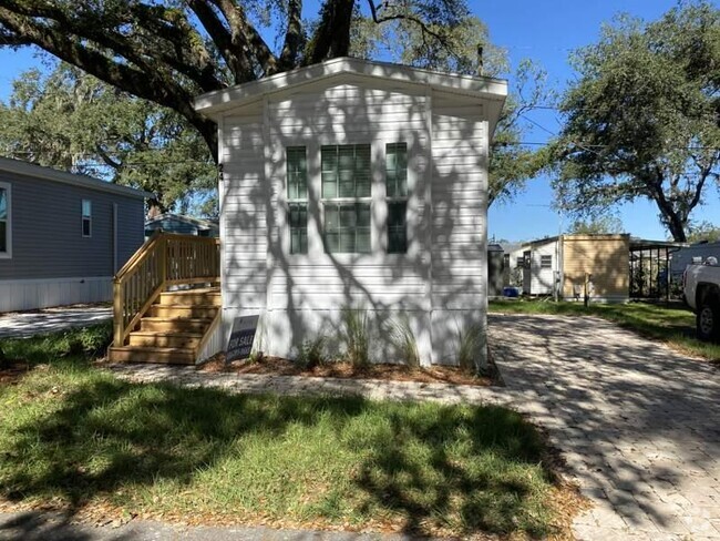 Building Photo - 38651 Tarr Dr Rental