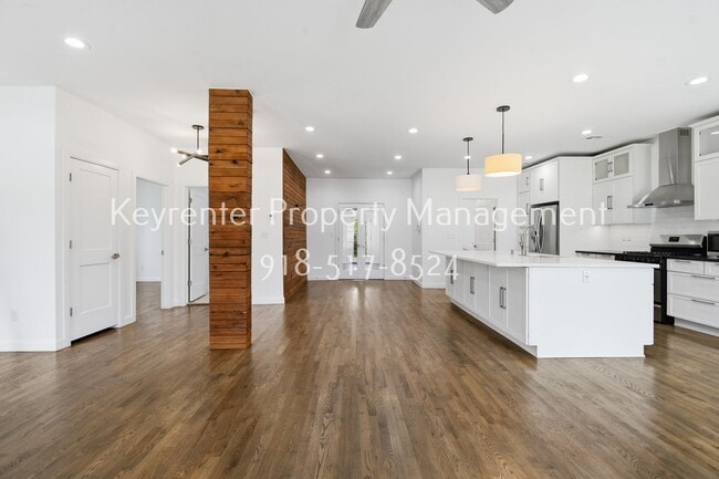 Photo - Midtown Tulsa | 4 Bed | 2 Bath | 2,010 SQFT