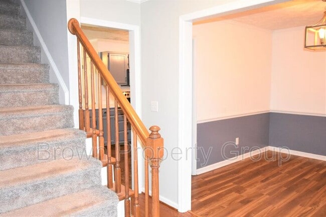 Photo - 6405 Rolling Meadows Ln