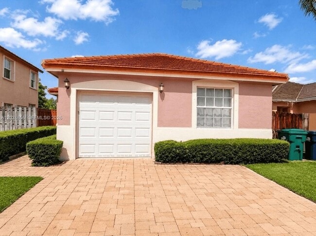 Building Photo - 14530 SW 156th Ave