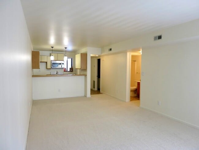 Photo - 1002 Linden Ave
