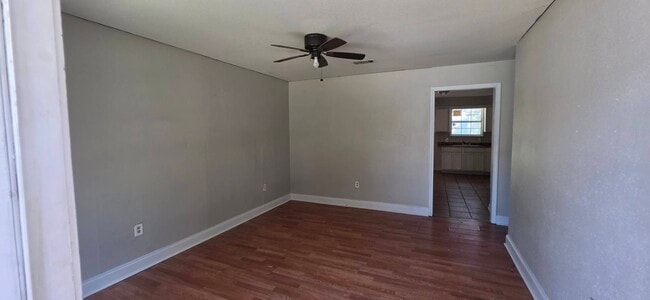 3416 Yaun Dr