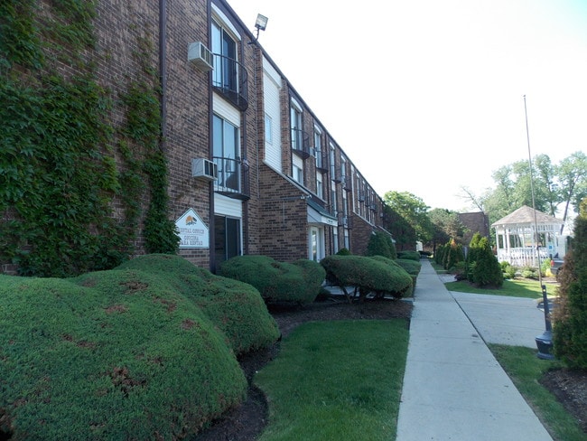 River's Landing Apartments