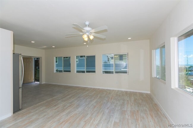 Photo - 1915 Kalihi St