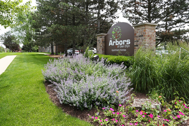 The Arbors of Glen Ellyn - The Arbors of Glen Ellyn Apartamentos